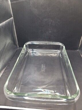 Vintage Pyrex Clear Glass Rectangular Baking Dish 3L Casserole Pan 233-N 9x13